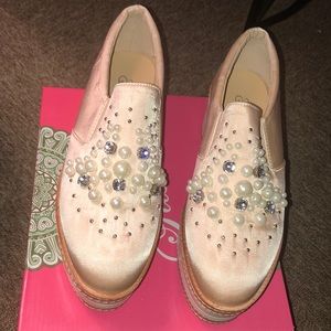 Women shoes